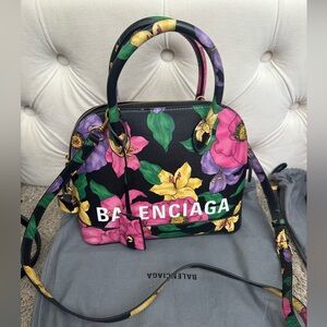 Balenciaga Top Handle Bag